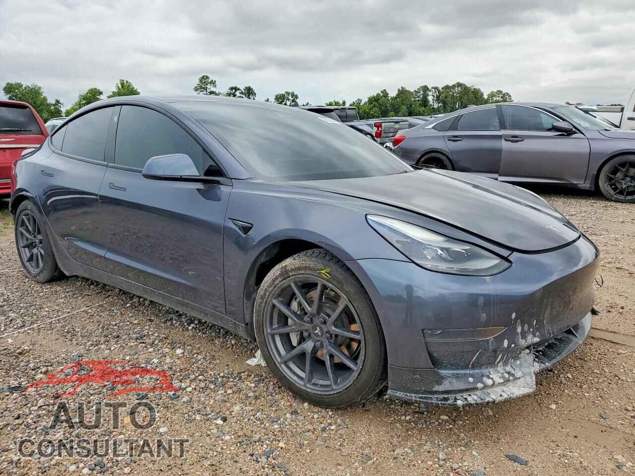TESLA MODEL 3 2021 - 5YJ3E1EA9MF096059