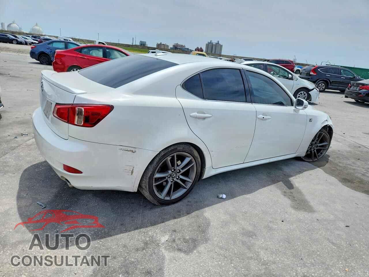 LEXUS IS 2012 - JTHBF5C20C5163576