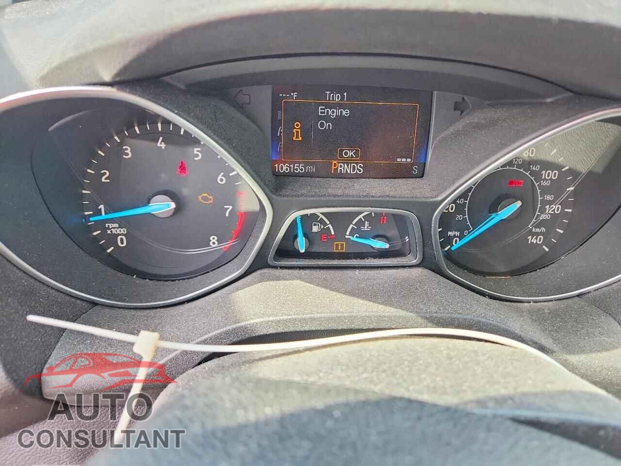 FORD ESCAPE 2017 - 1FMCU0F77HUF01263