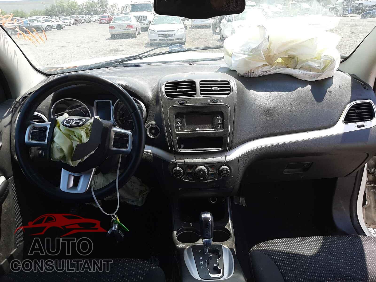 DODGE JOURNEY 2017 - 3C4PDCAB3HT559349