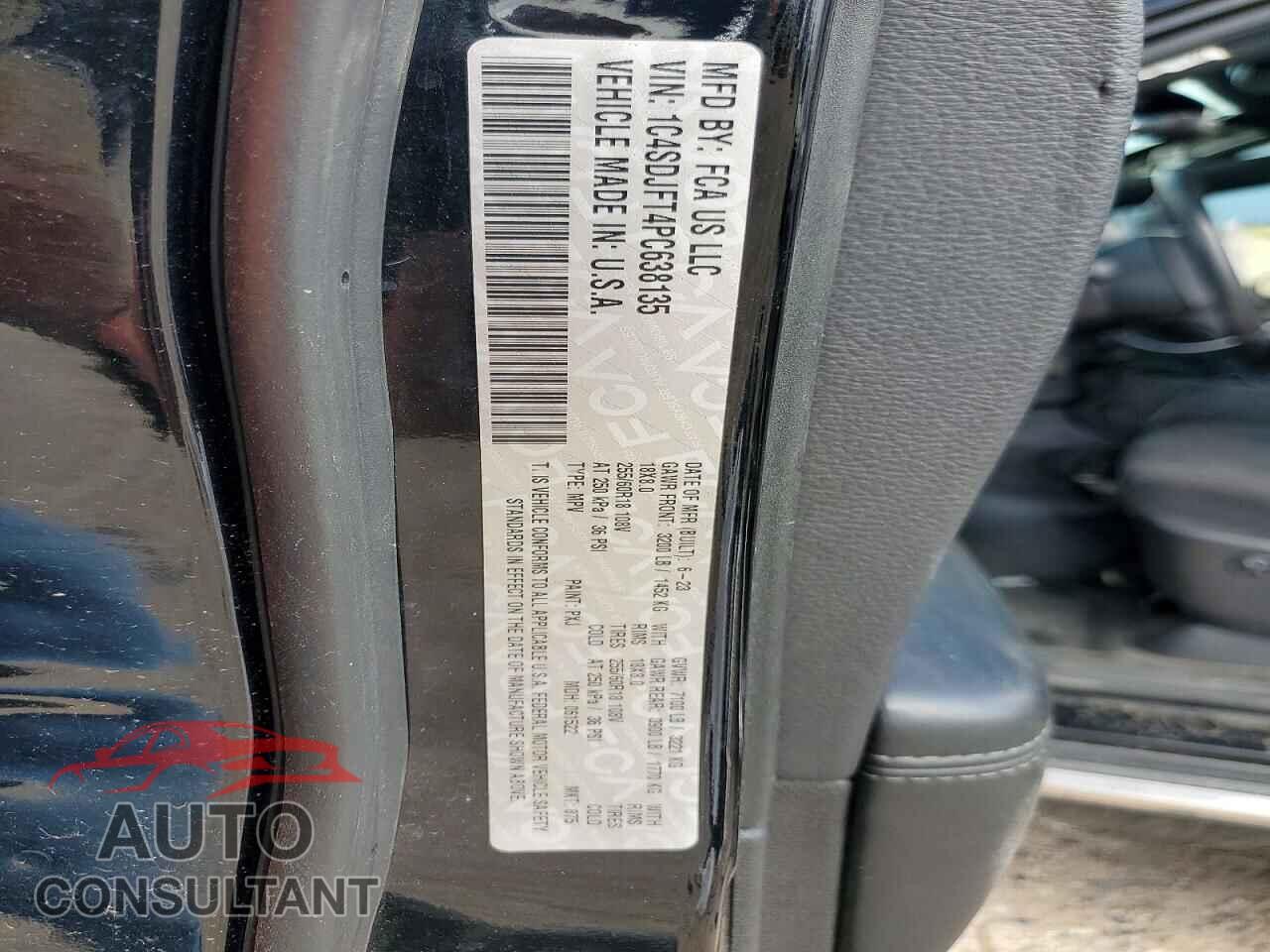 DODGE DURANGO 2023 - 1C4SDJFT4PC638135
