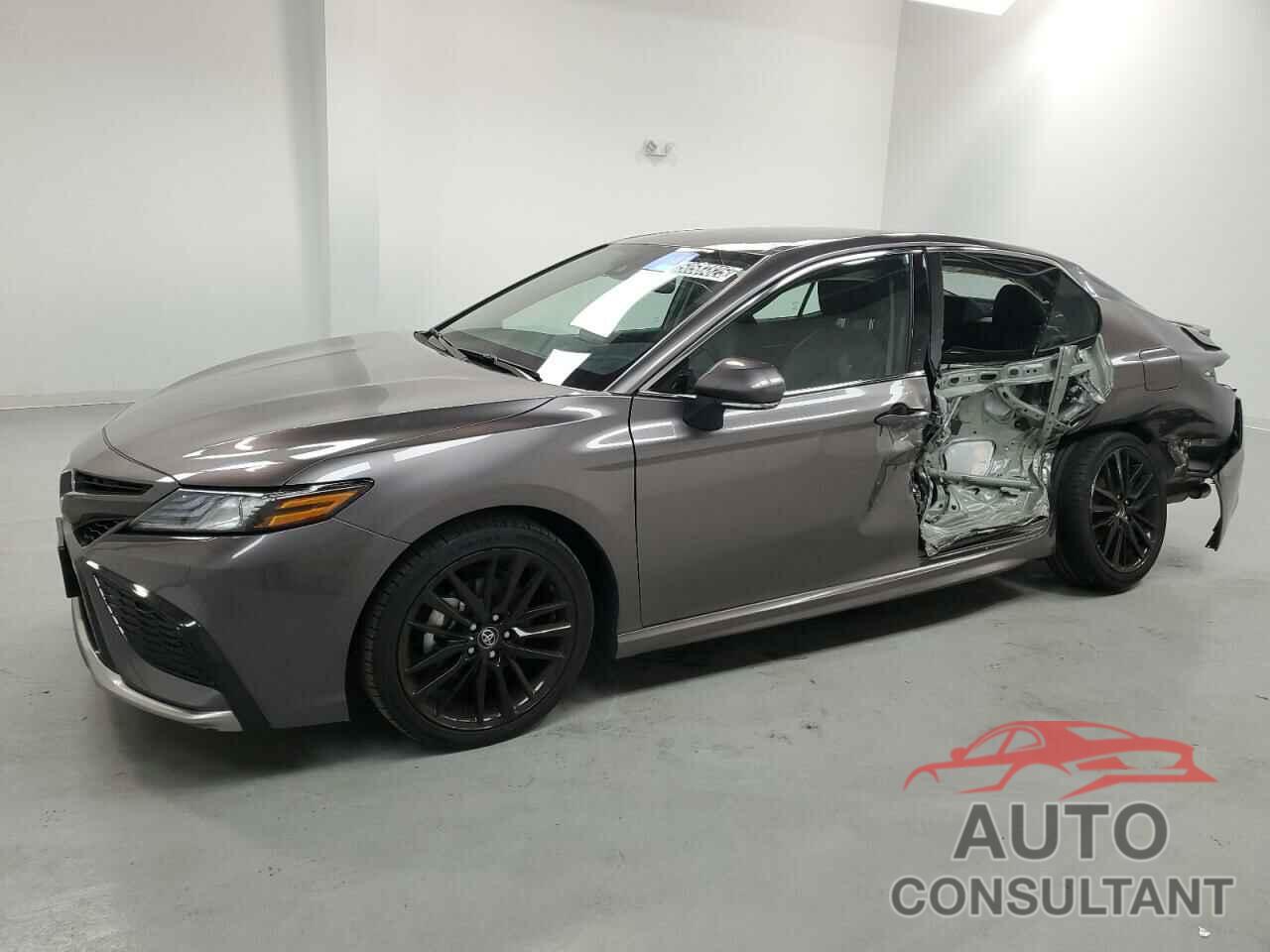 TOYOTA CAMRY 2024 - 4T1K61AK7RU247160