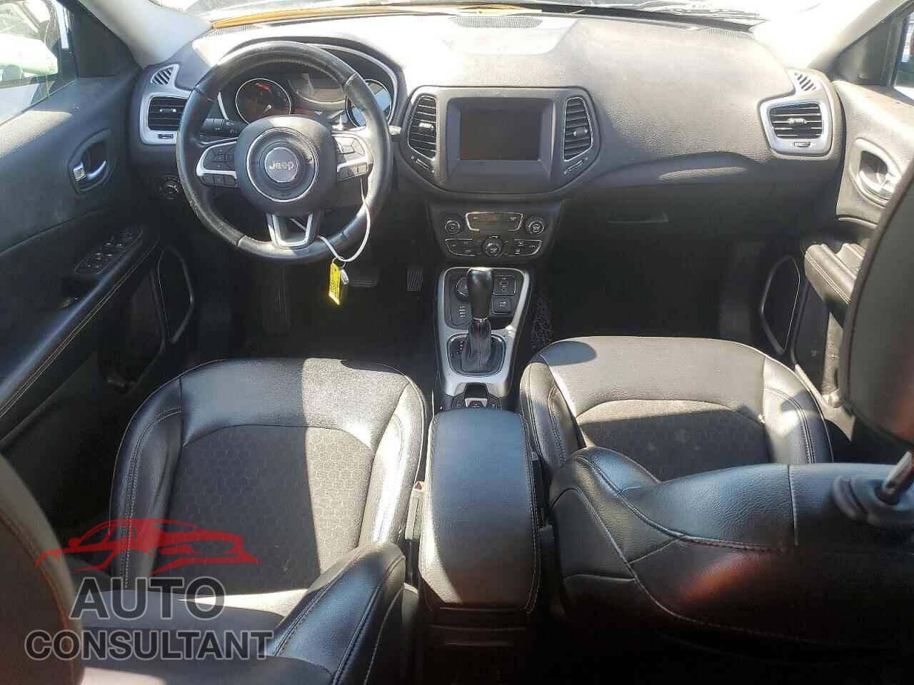JEEP COMPASS 2018 - 3C4NJDBB6JT178301