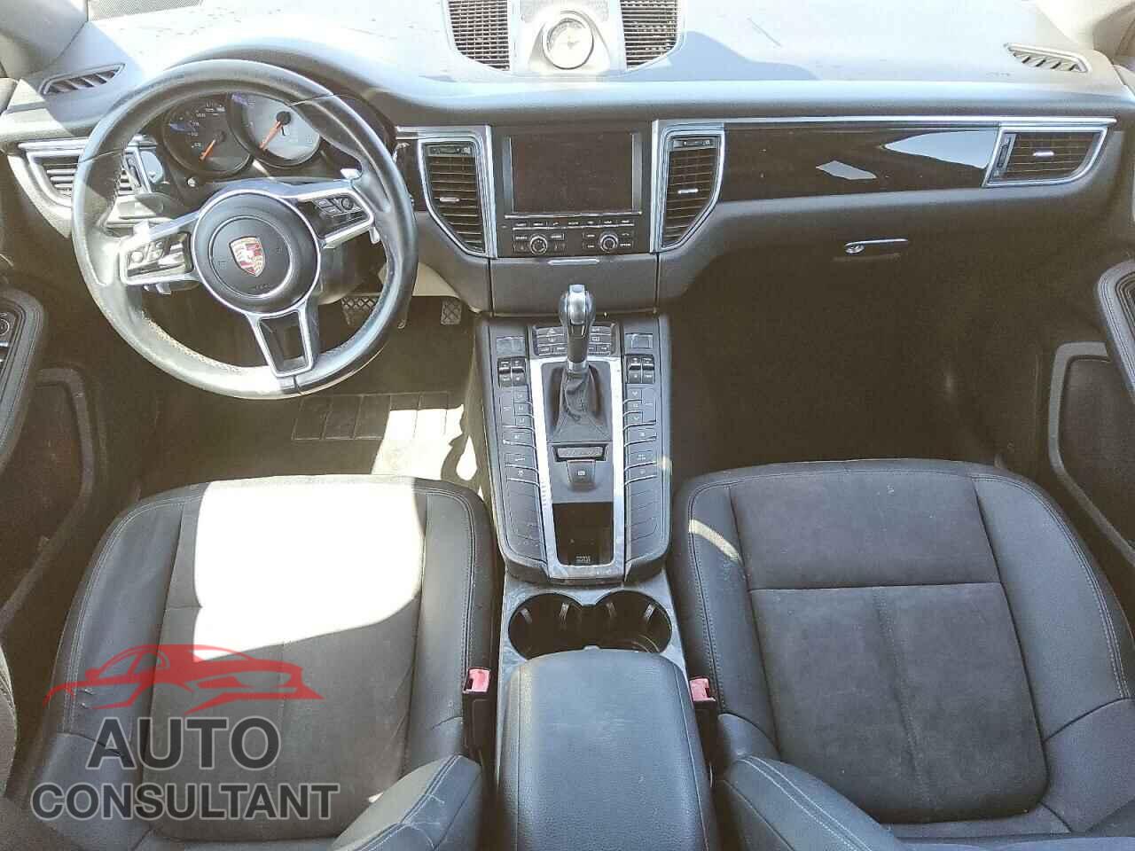 PORSCHE MACAN 2015 - WP1AB2A53FLB51652