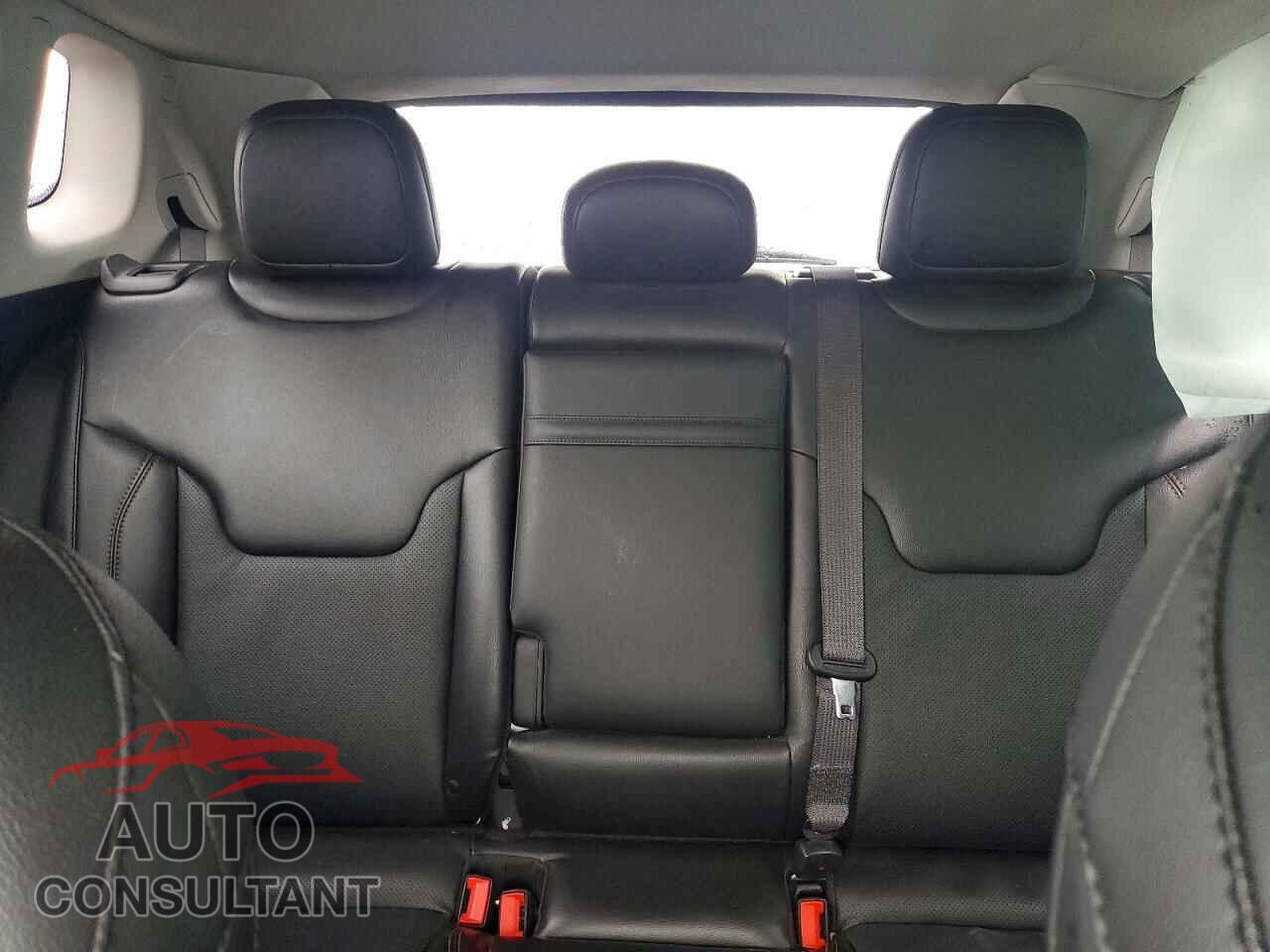 JEEP COMPASS 2020 - 3C4NJDCB5LT112162