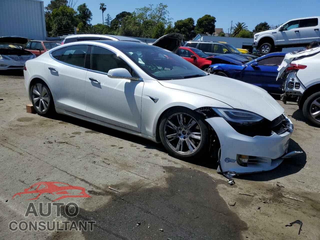 TESLA MODEL S 2020 - 5YJSA1E25LF401250