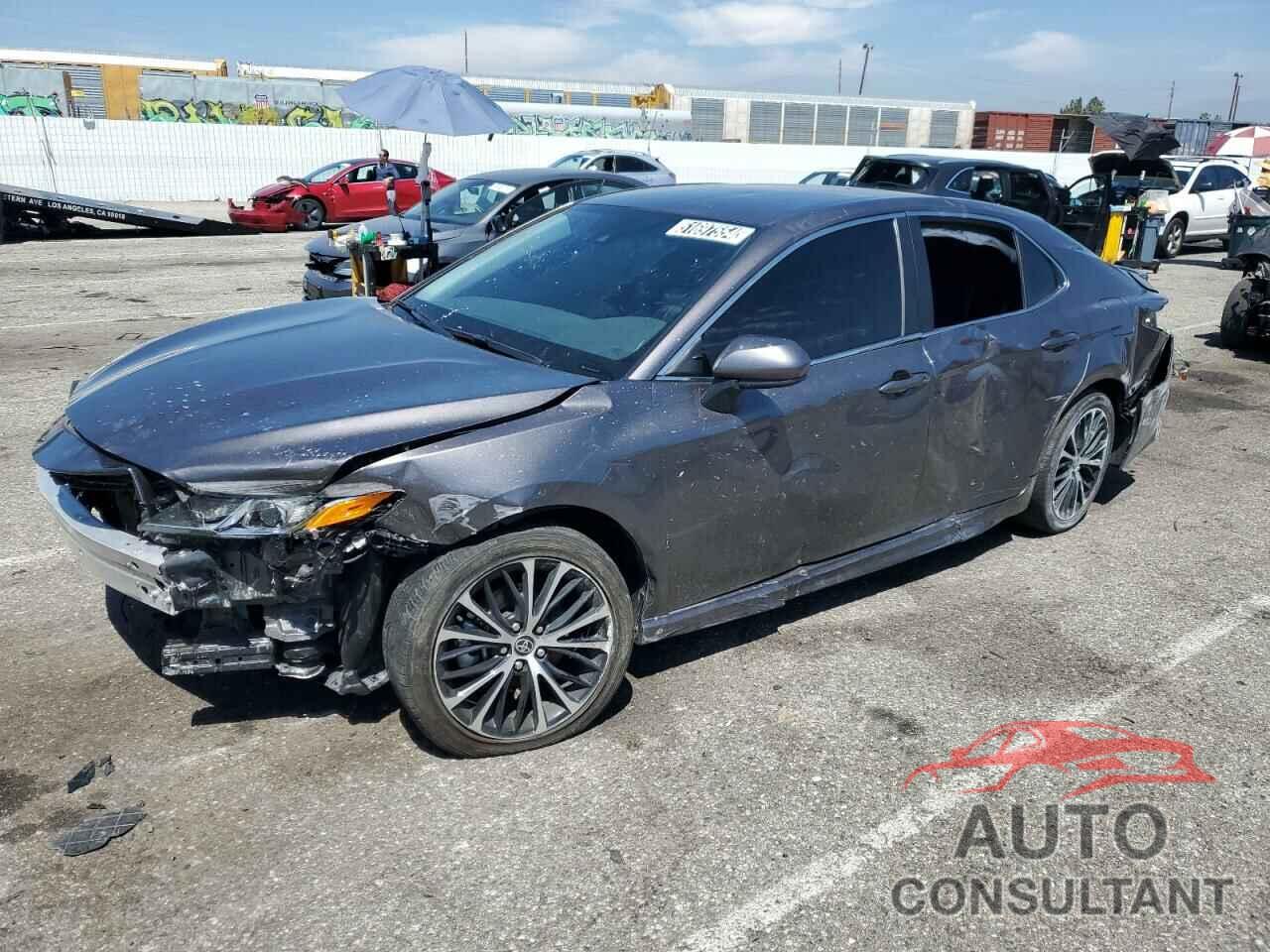 TOYOTA CAMRY 2020 - 4T1G11AK8LU974500