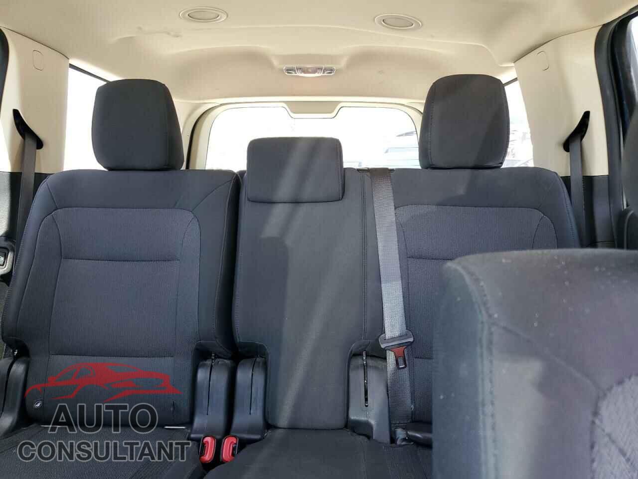 FORD FLEX 2017 - 2FMGK5B88HBA08409