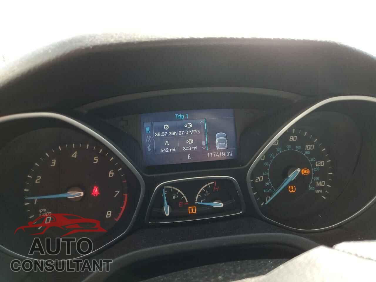 FORD FOCUS 2014 - 1FADP3F20EL136423