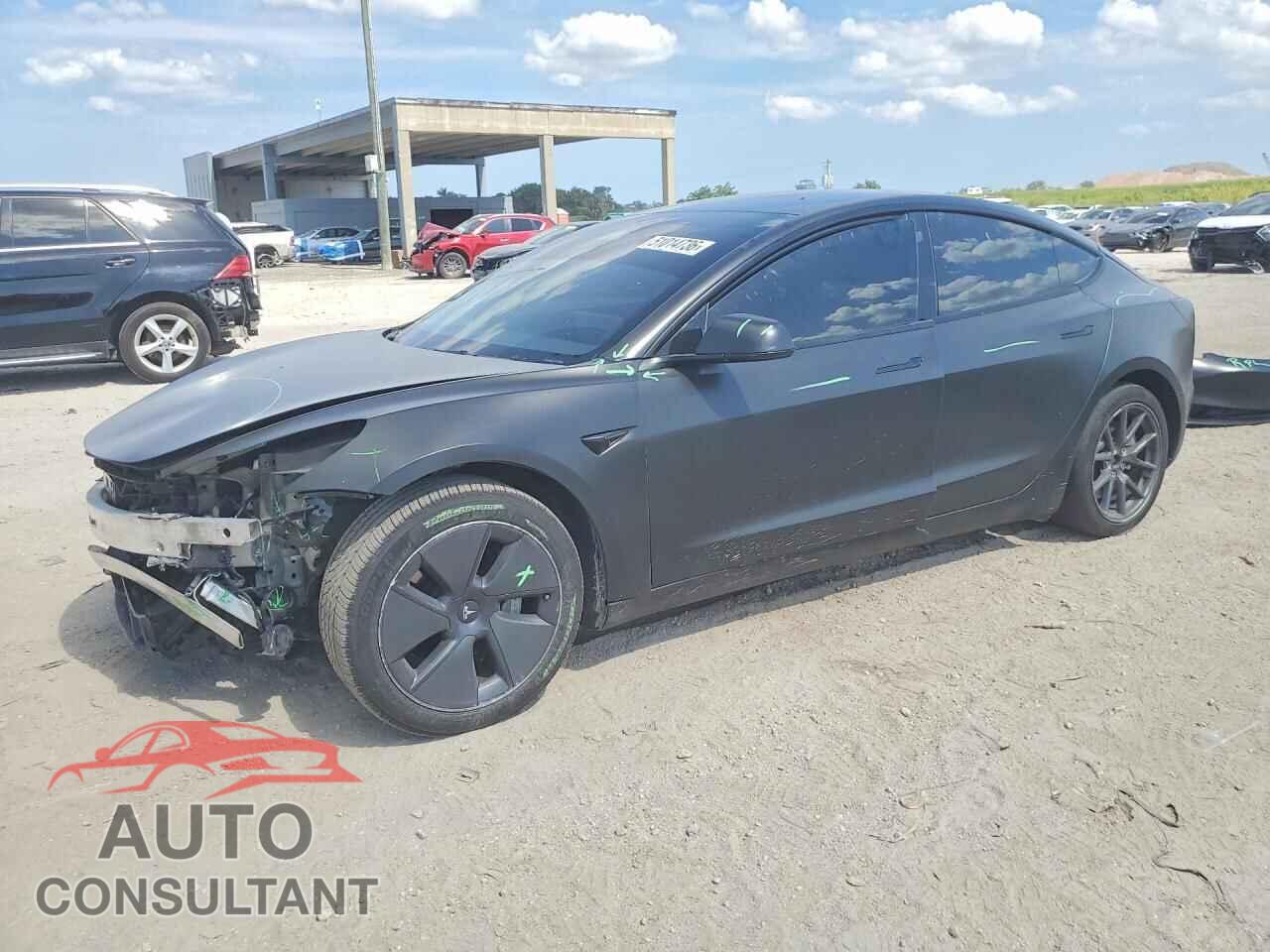 TESLA MODEL 3 2022 - 5YJ3E1EA7NF234053