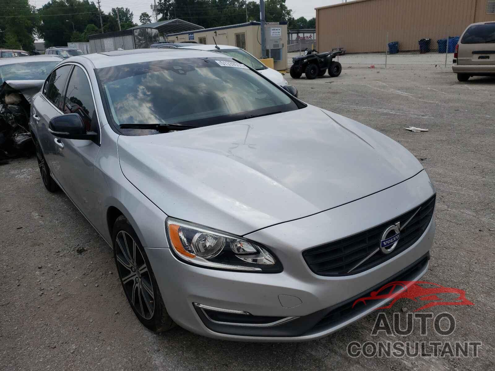 VOLVO S60 2017 - LYV402HK7HB138765