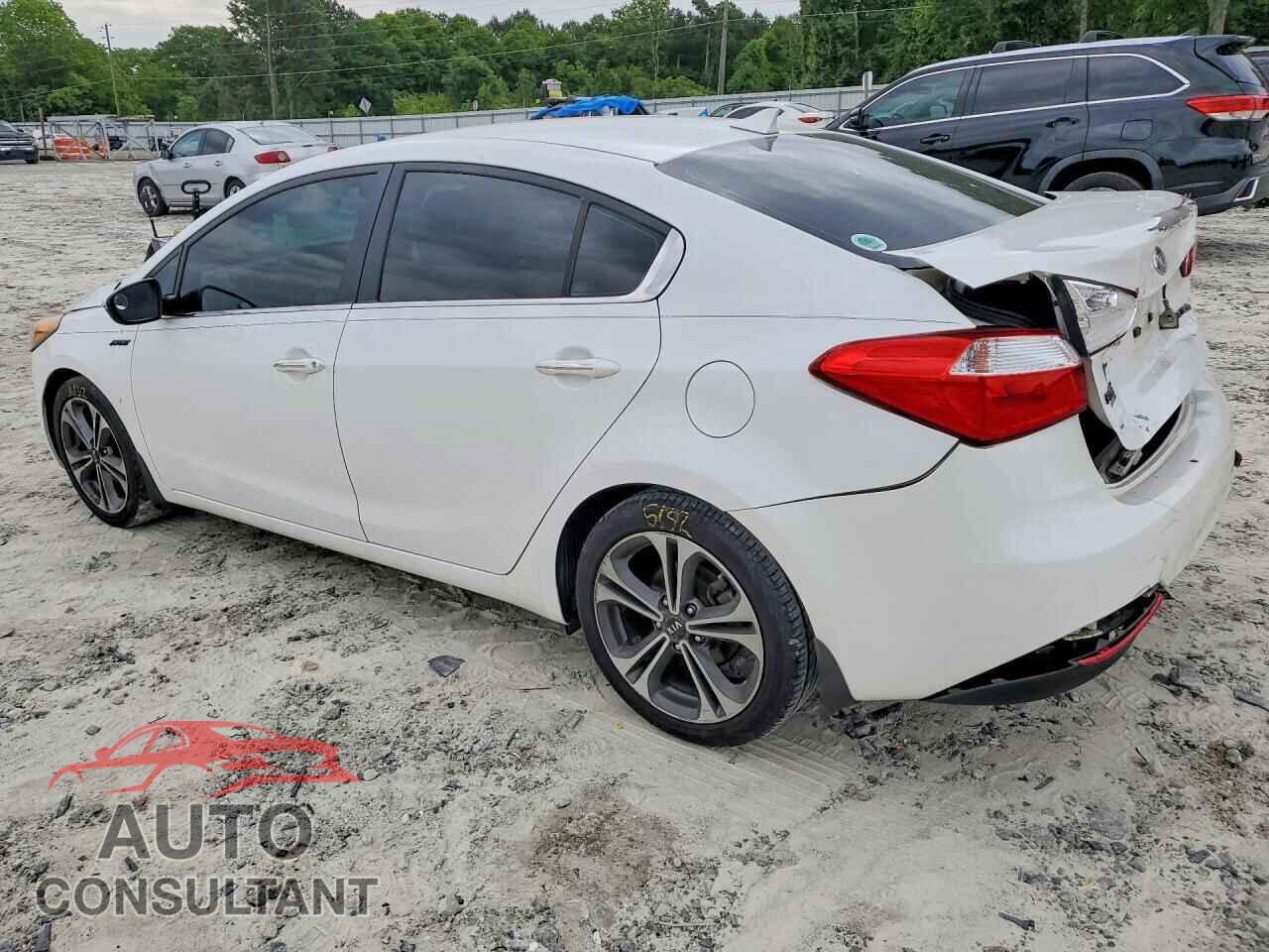 KIA FORTE 2016 - KNAFX4A84G5481365