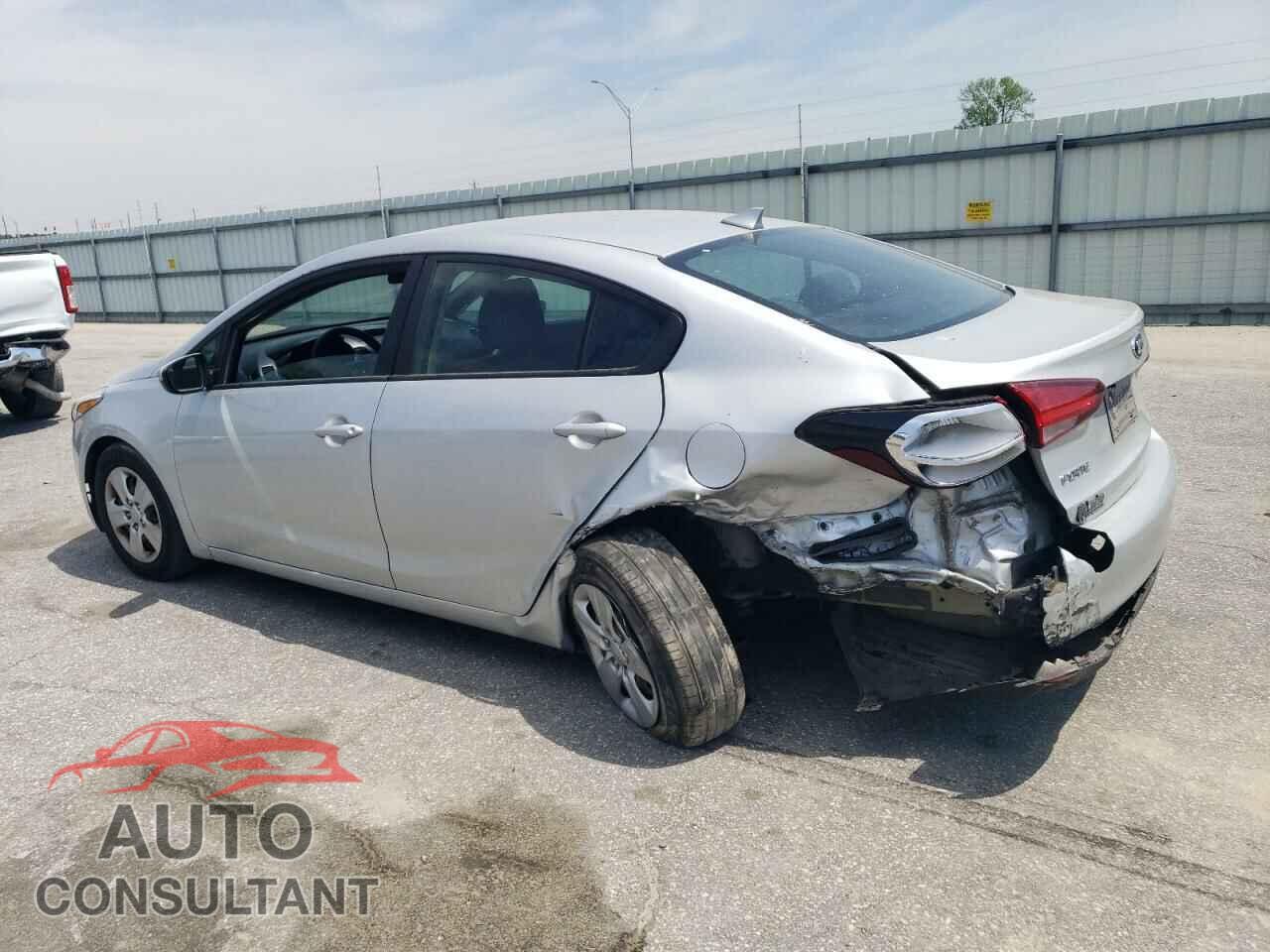 KIA FORTE 2017 - 3KPFL4A73HE149087