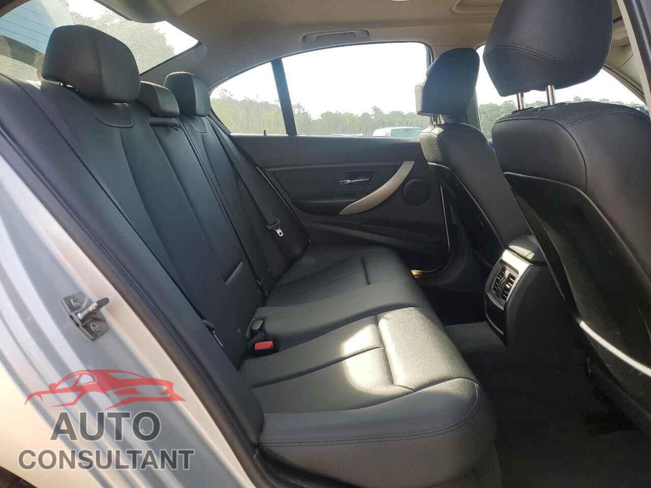 BMW 3 SERIES 2014 - WBA3C3C5XEF987477