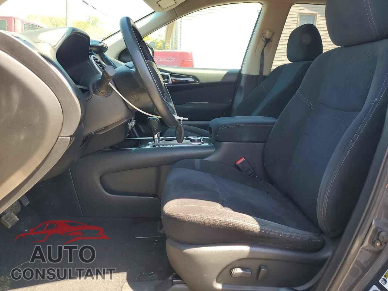 NISSAN PATHFINDER 2013 - 5N1AR2MM1DC603204