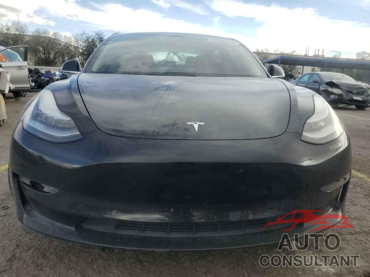 TESLA MODEL 3 2018 - 5YJ3E1EA8JF156490