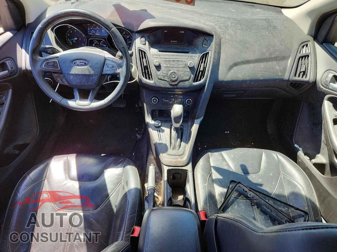 FORD FOCUS 2016 - 1FADP3F2XGL330184