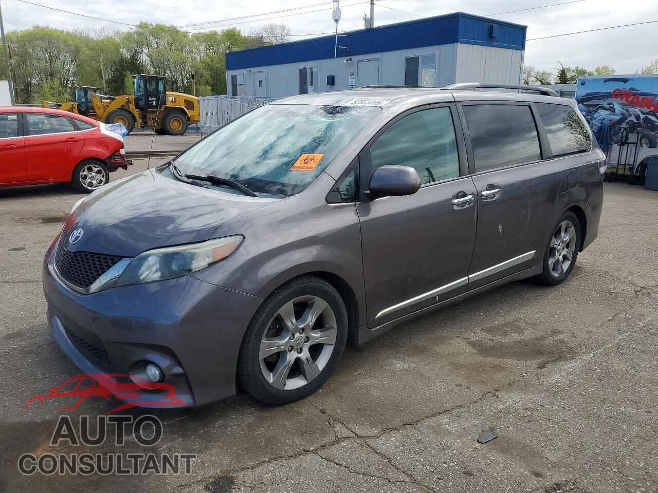 TOYOTA SIENNA 2013 - 5TDXK3DC8DS333760