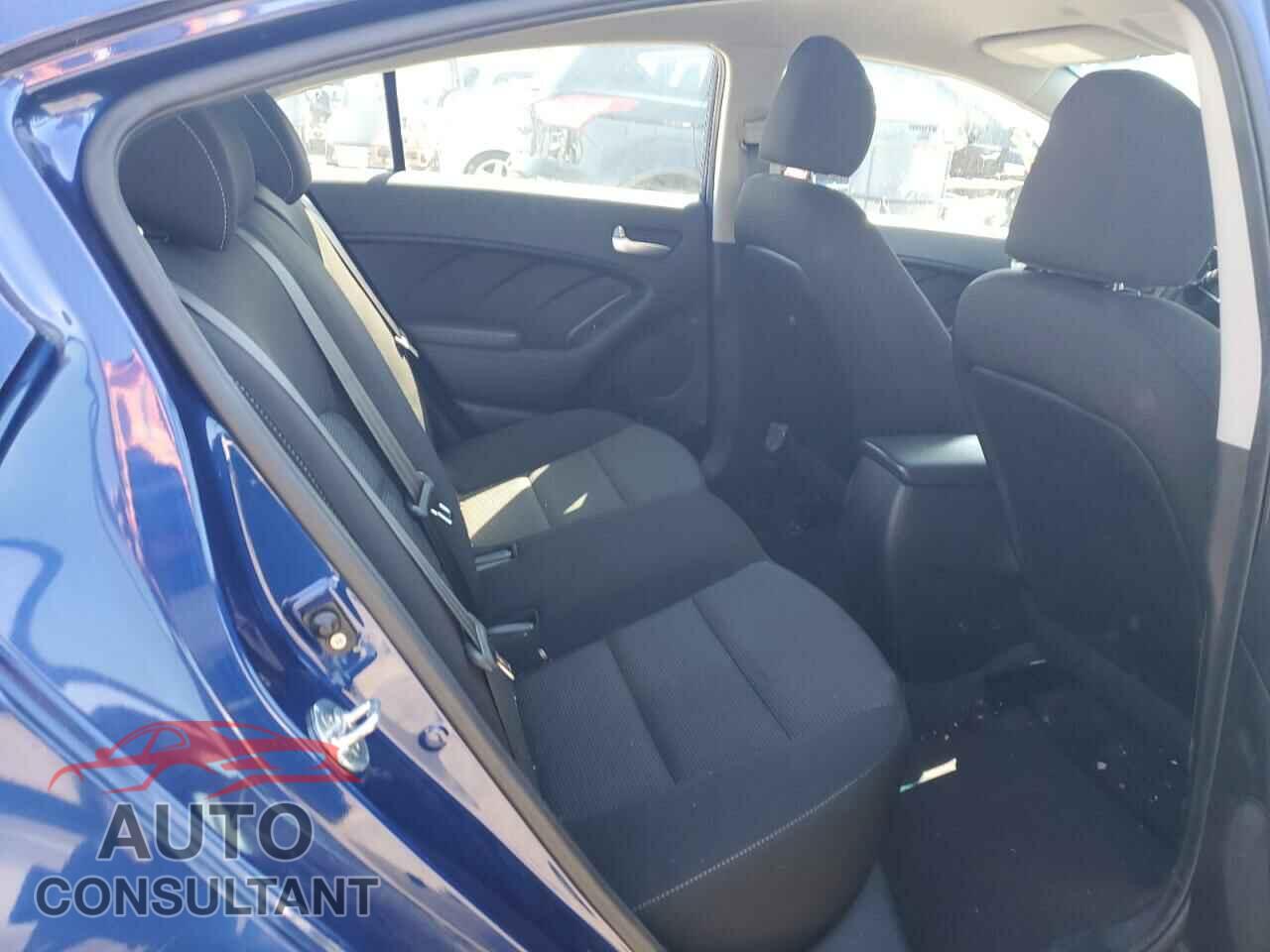 KIA FORTE 2017 - 3KPFK4A77HE140752