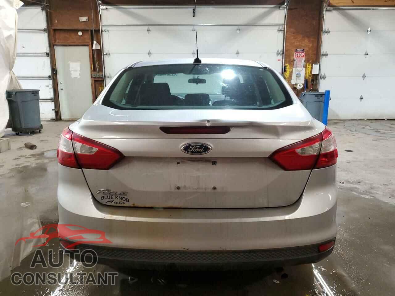 FORD FOCUS 2013 - 1FADP3E21DL216202