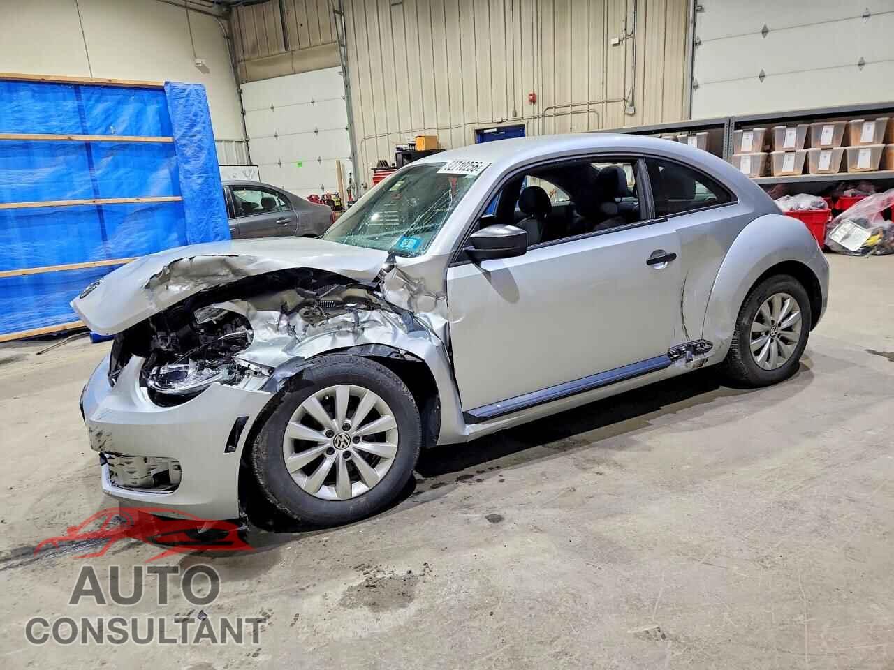 VOLKSWAGEN BEETLE 2014 - 3VWFP7AT2EM623645