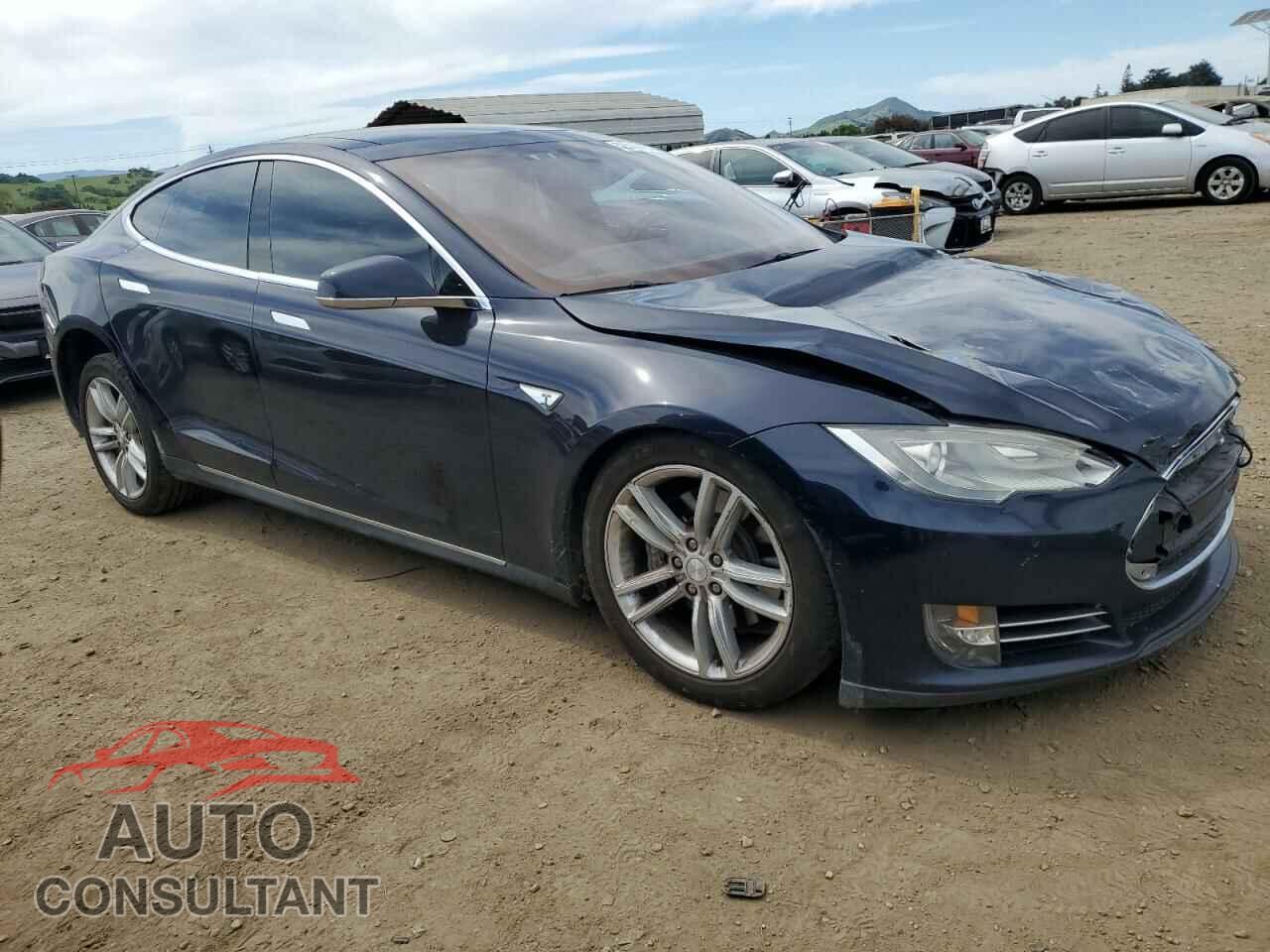TESLA MODEL S 2014 - 5YJSA1H19EFP62499