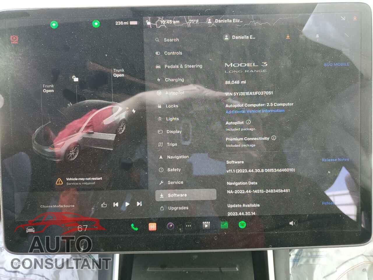 TESLA MODEL 3 2018 - 5YJ3E1EA1JF037051