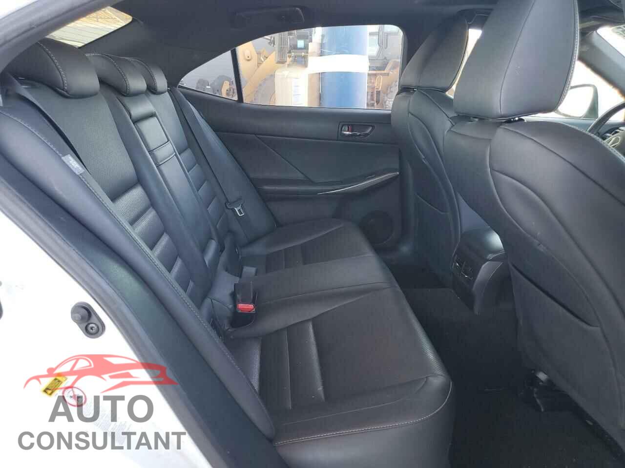 LEXUS IS 2015 - JTHCE1D27F5006730