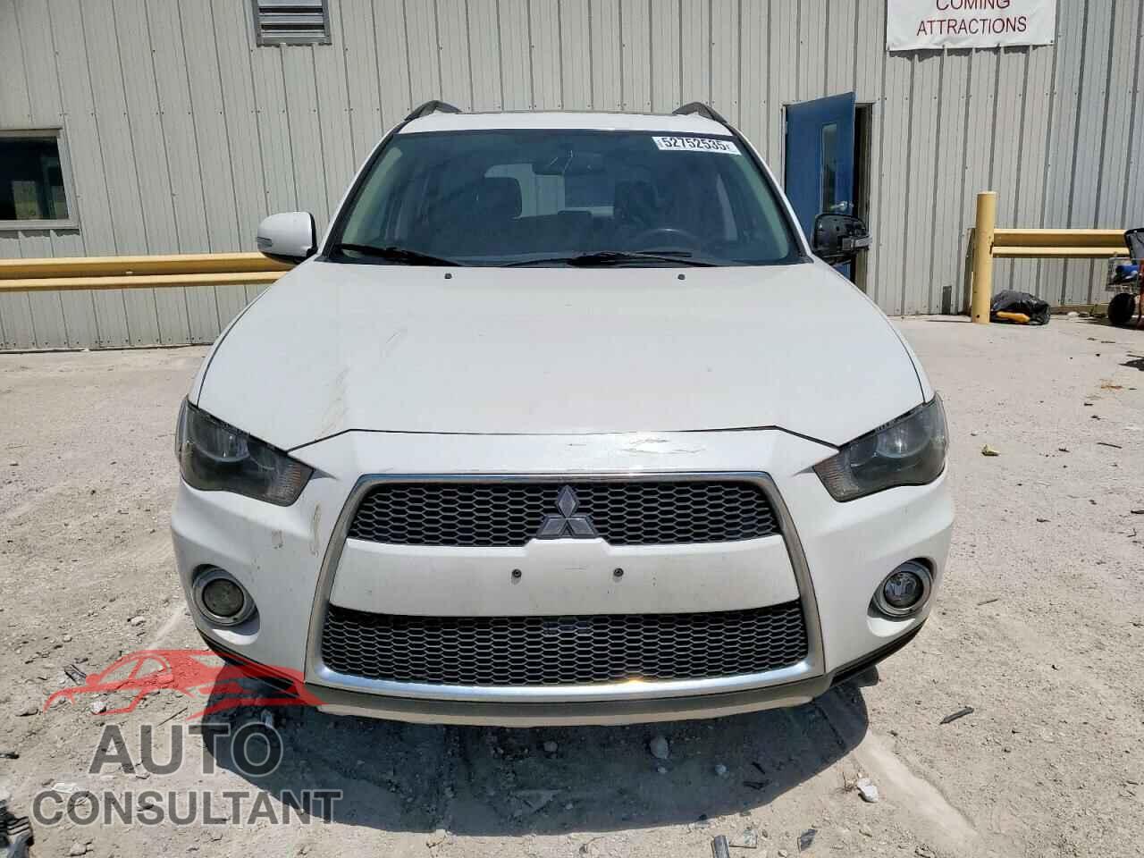 MITSUBISHI OUTLANDER 2013 - JA4AS3AW8DU003661