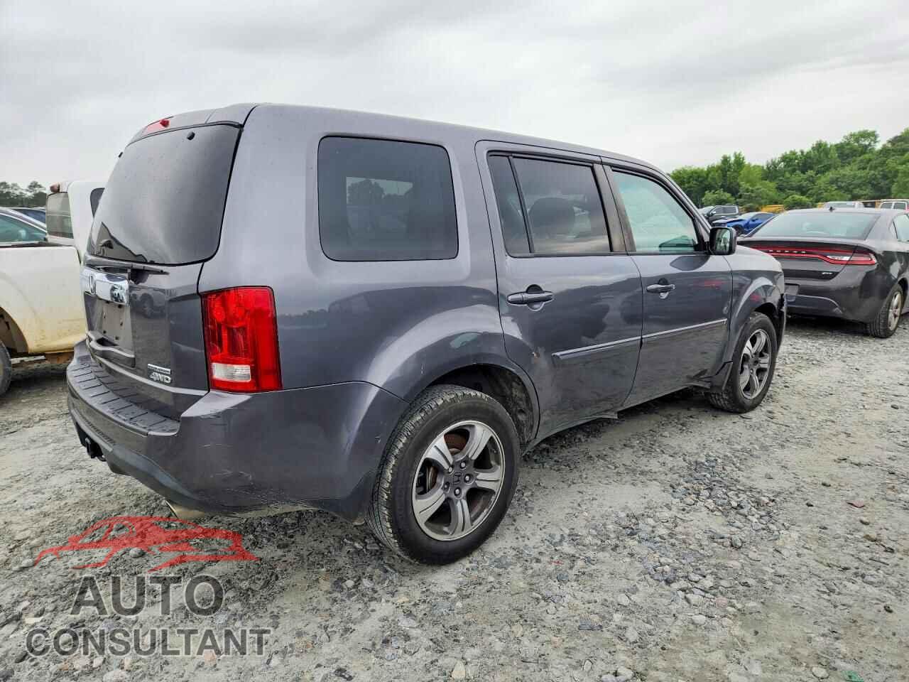 HONDA PILOT 2015 - 5FNYF4H37FB018481