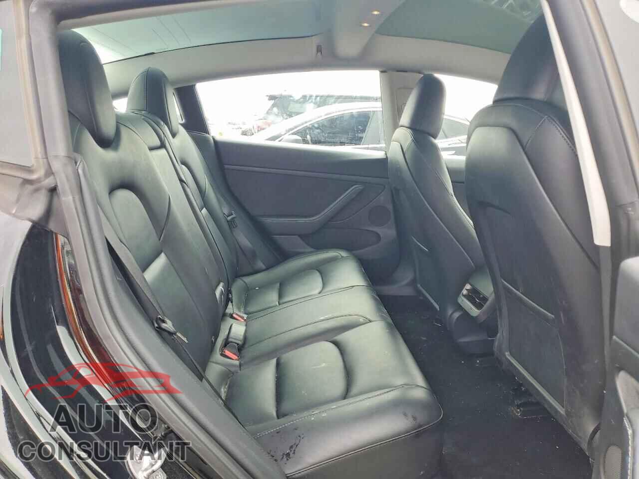 TESLA MODEL 3 2023 - 5YJ3E1EA8PF609807