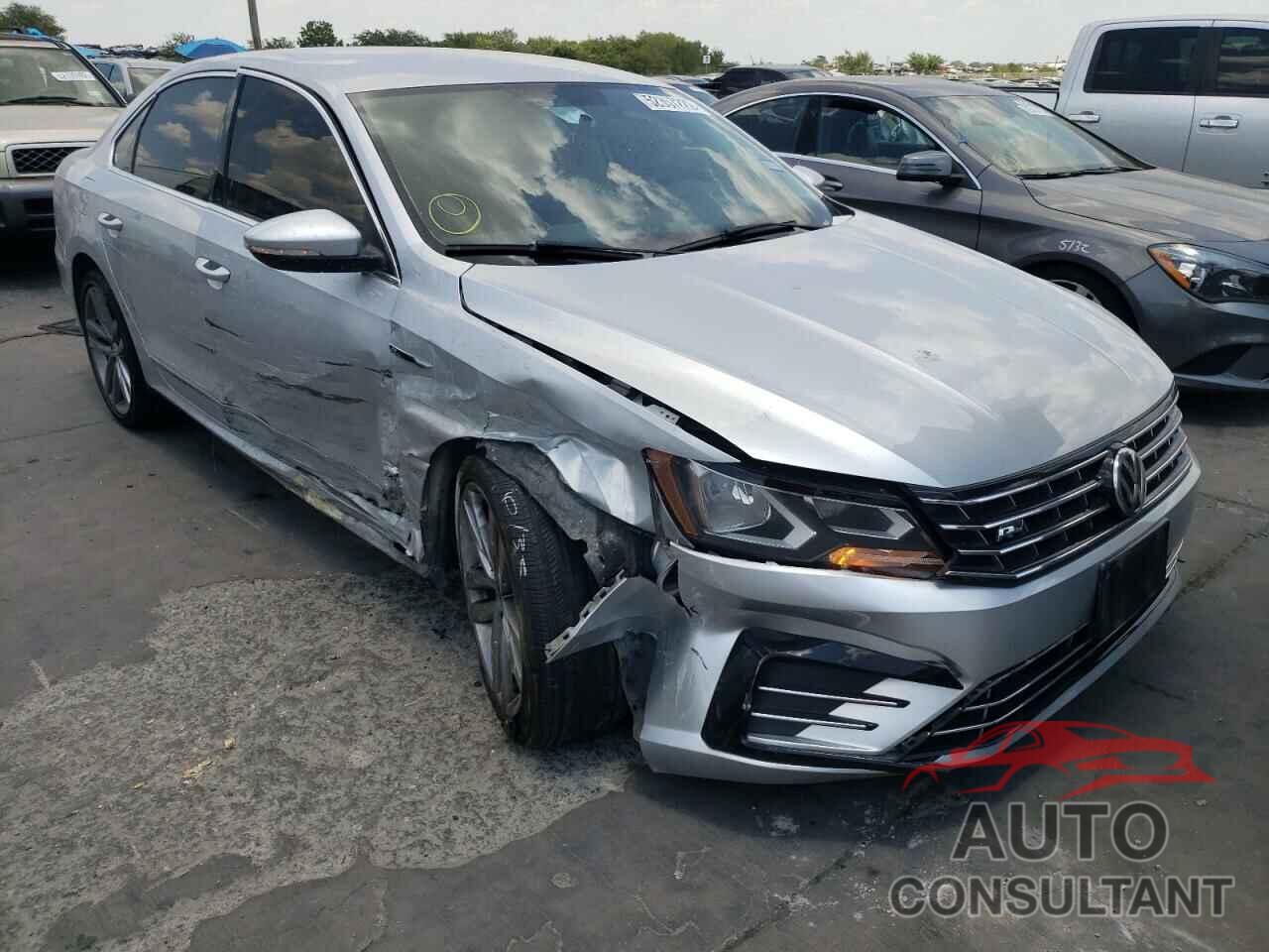 VOLKSWAGEN PASSAT 2017 - 1VWDT7A38HC034687