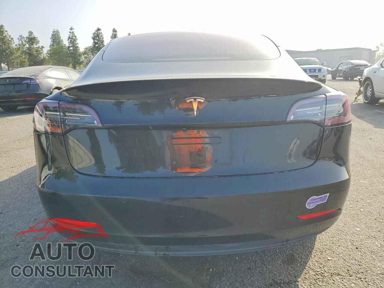 TESLA MODEL 3 2018 - 5YJ3E1EA0JF149310