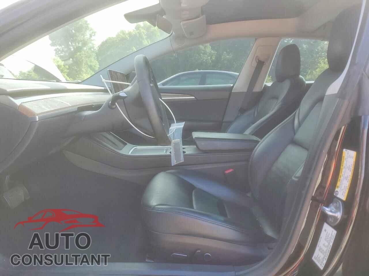 TESLA MODEL 3 2022 - 5YJ3E1EB3NF185538
