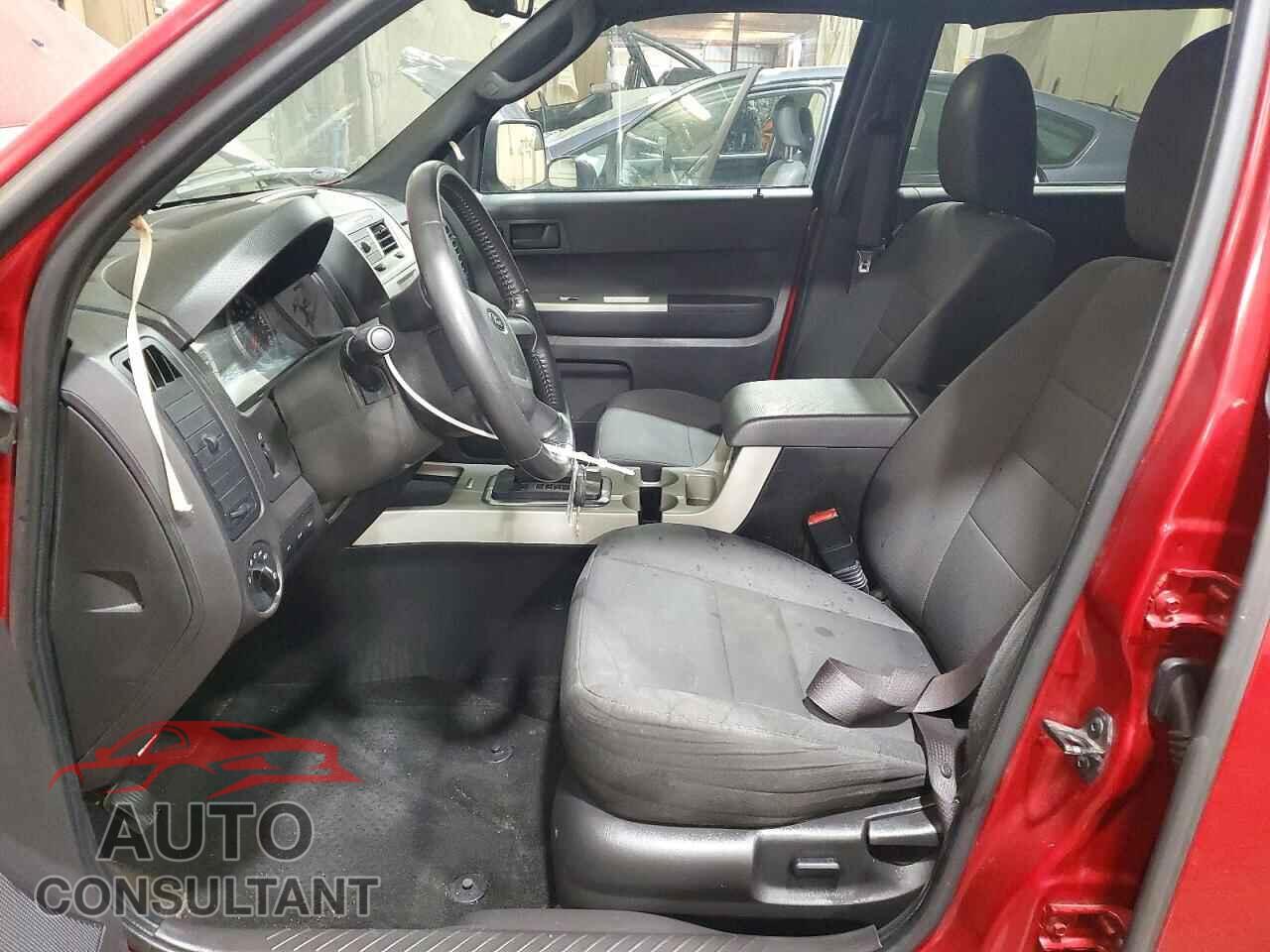 FORD ESCAPE 2011 - 1FMCU0D77BKA06566