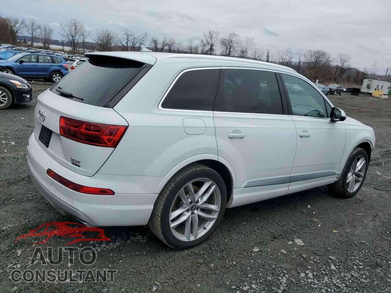 AUDI Q7 2017 - WA1VABF76HD012204