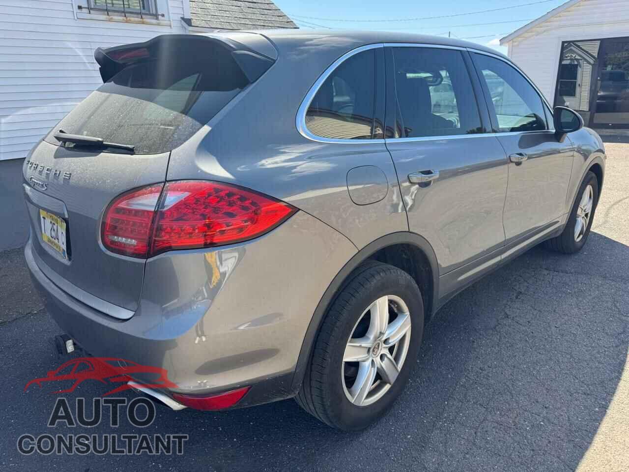 PORSCHE CAYENNE 2011 - WP1AB2A21BLA41795