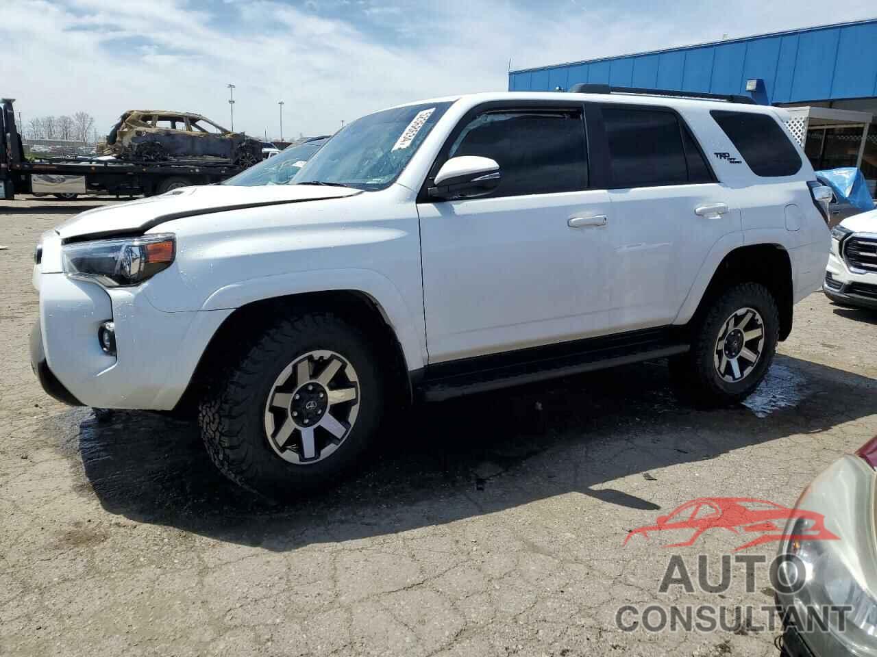 TOYOTA 4RUNNER 2022 - JTERU5JR5N6013915