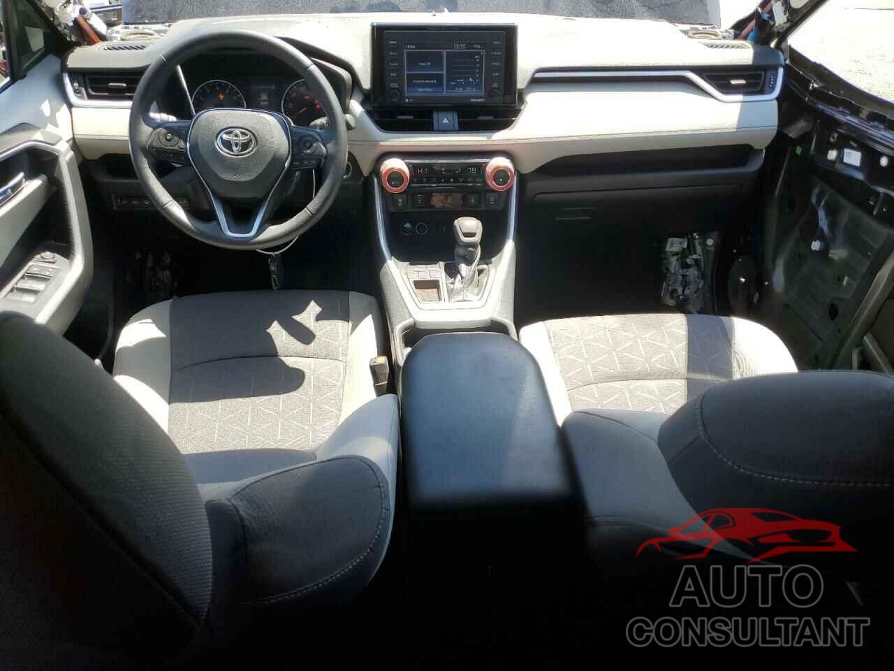 TOYOTA RAV4 2021 - 2T3W1RFV2MC110856