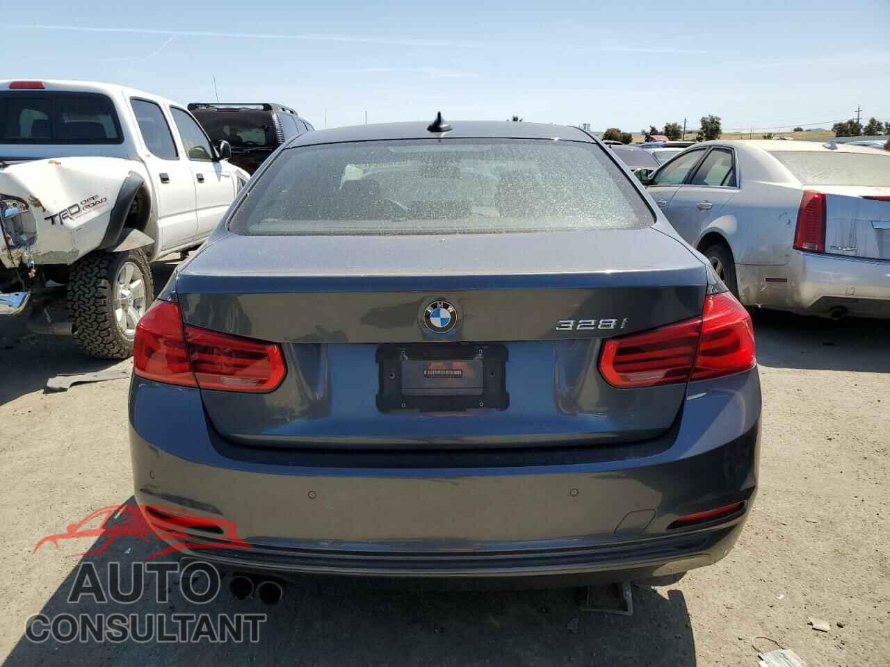 BMW 3 SERIES 2016 - WBA8E9G55GNT81378