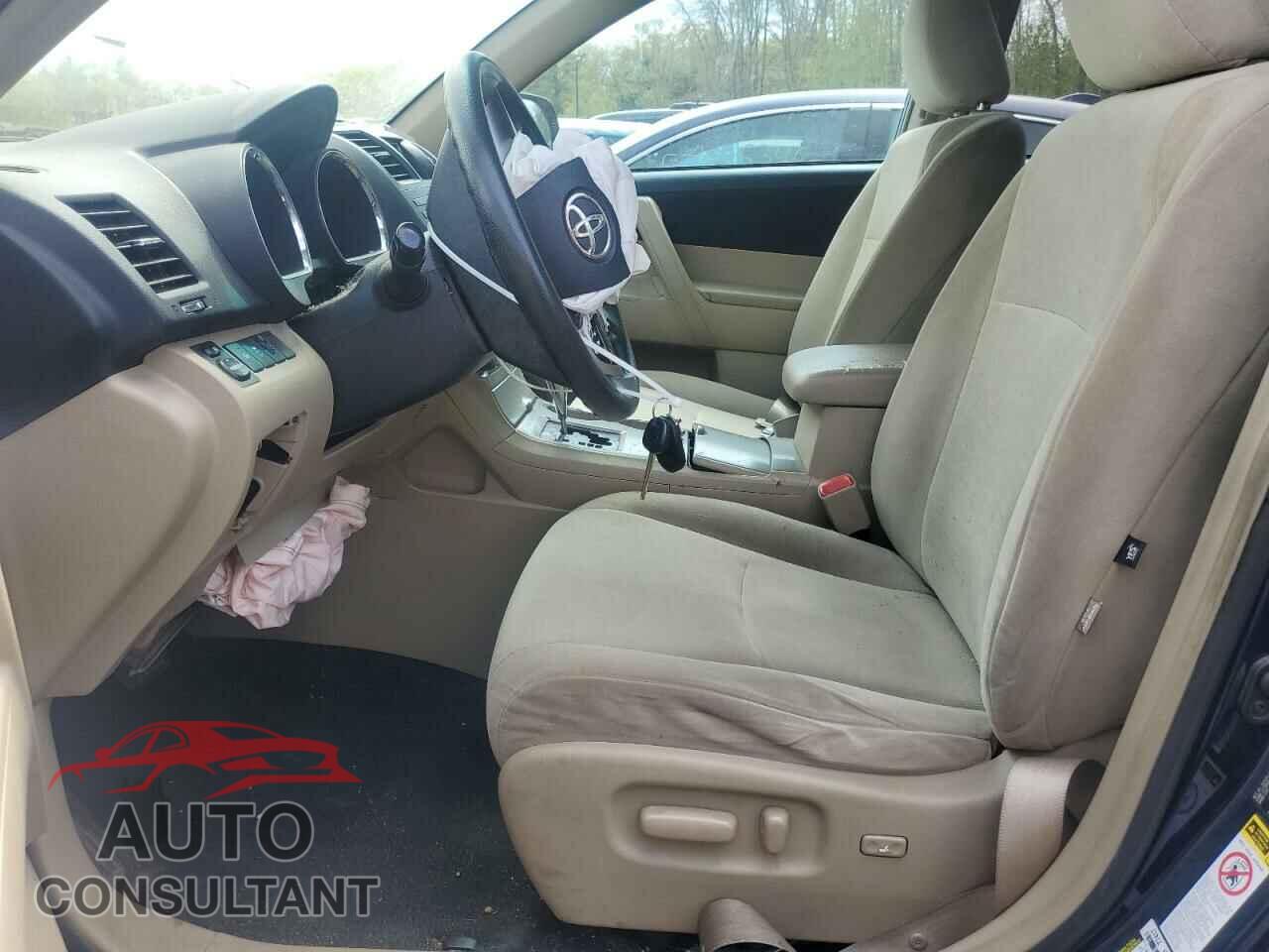 TOYOTA HIGHLANDER 2011 - 5TDBK3EH3BS044979