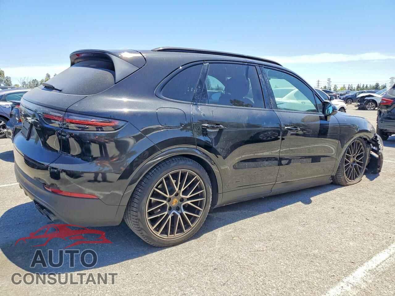 PORSCHE CAYENNE 2020 - WP1AA2AY7LDA09453