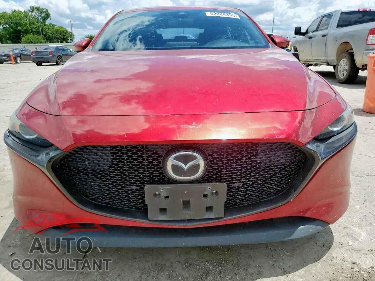 MAZDA 3 2019 - JM1BPBMM1K1116740