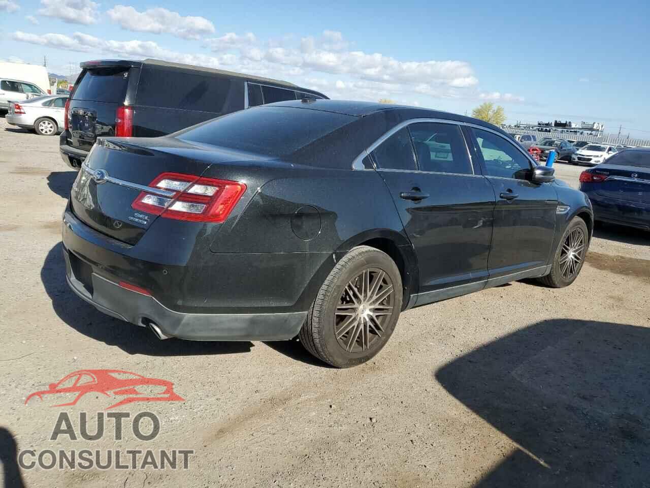 FORD TAURUS 2013 - 1FAHP2E8XDG201304