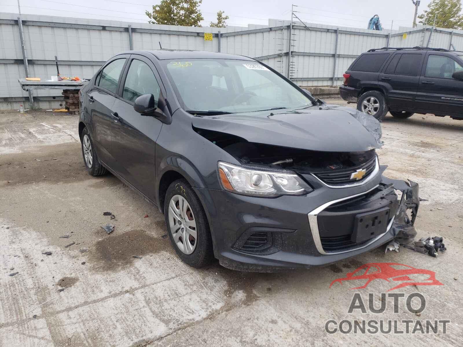 CHEVROLET SONIC 2017 - 1G1JB5SH5H4145949