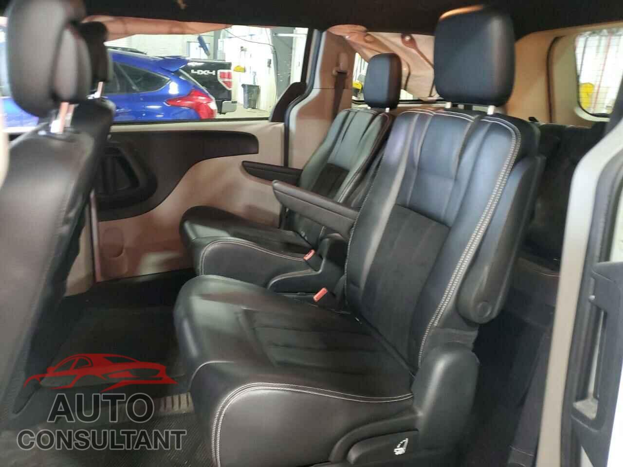 DODGE CARAVAN 2017 - 2C4RDGCG8HR746579