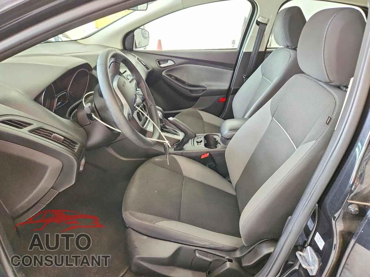 FORD FOCUS 2014 - 1FADP3K20EL197860
