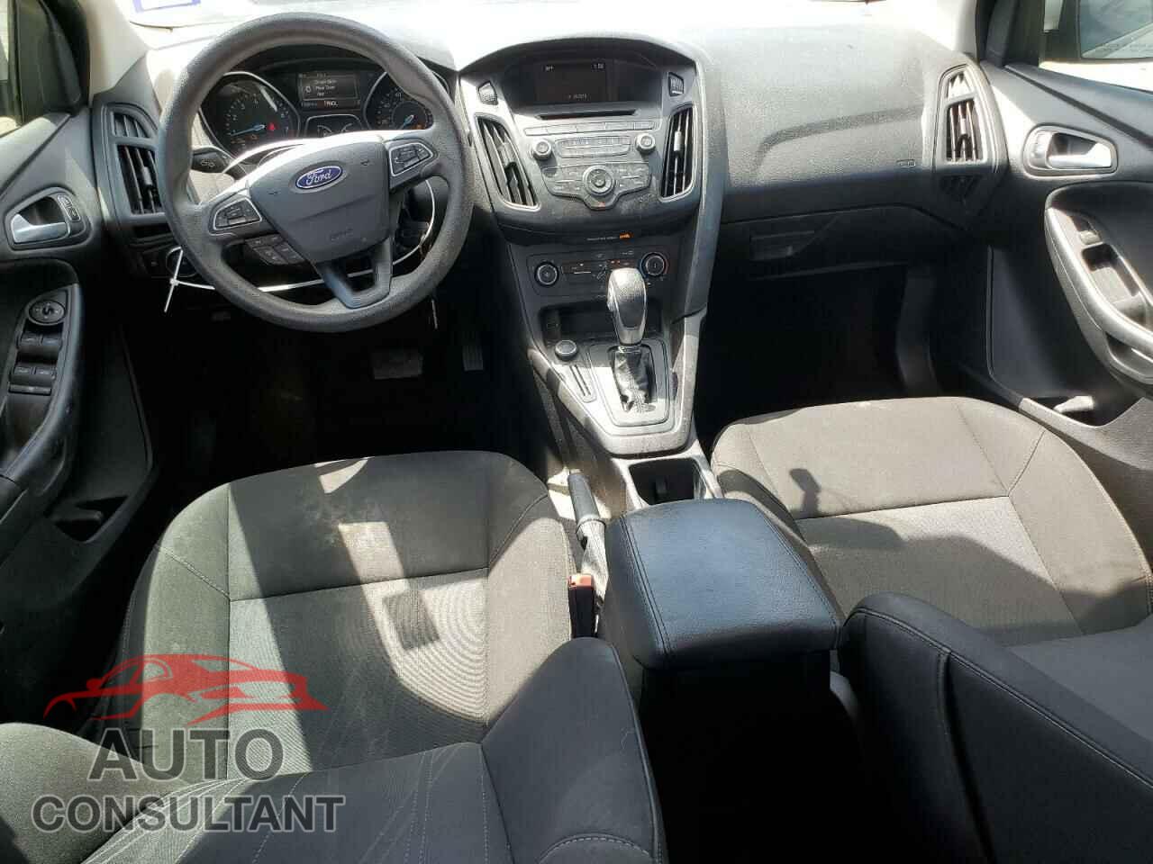 FORD FOCUS 2017 - 1FADP3F27HL341516