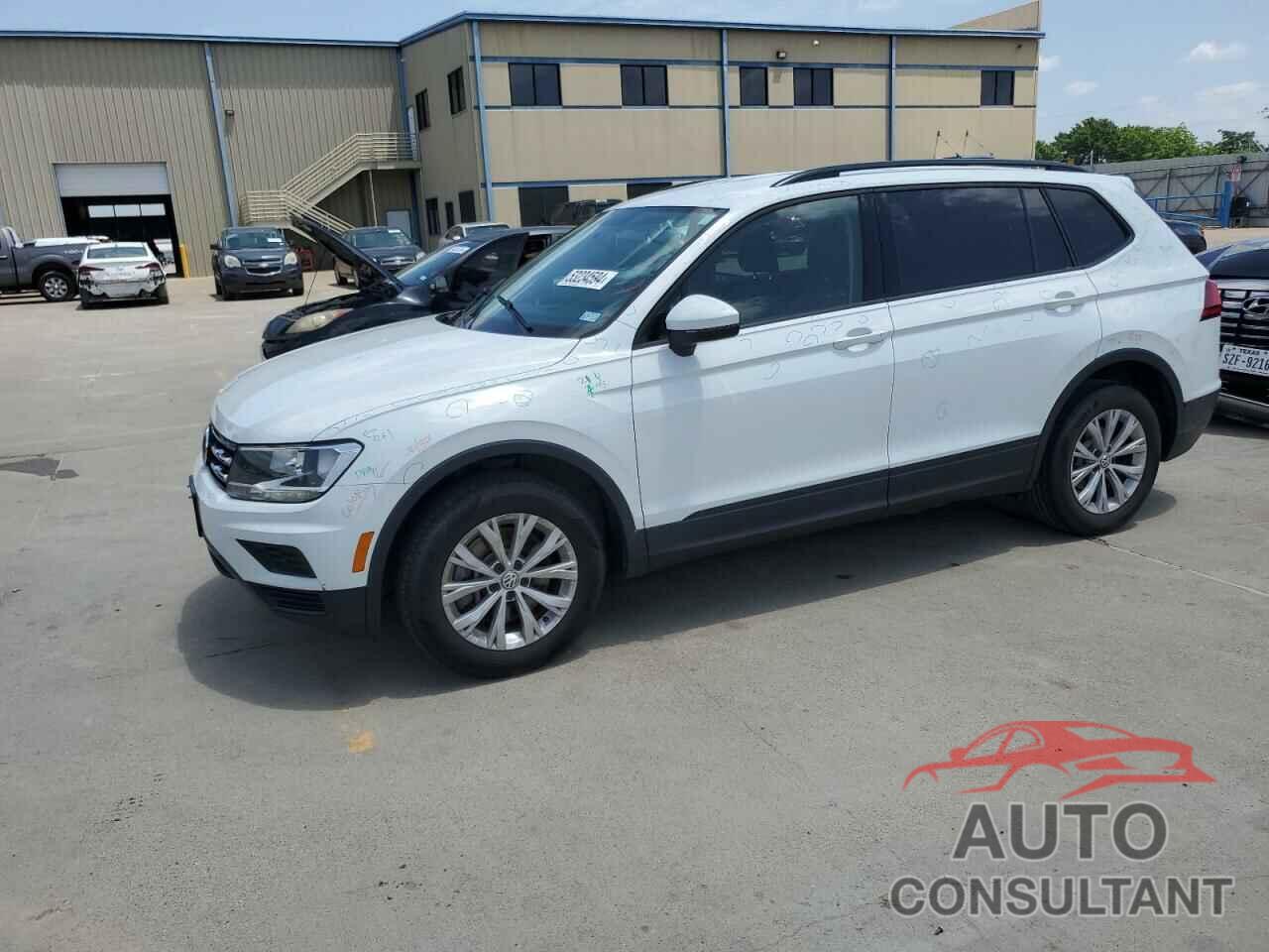 VOLKSWAGEN TIGUAN 2019 - 3VV0B7AX6KM123267