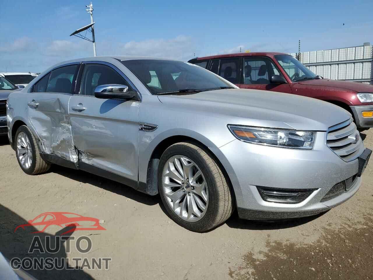 FORD TAURUS 2019 - 1FAHP2F86KG107531